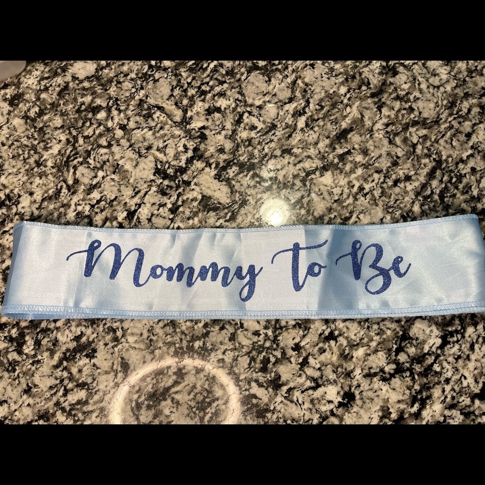 Mommy To Be Sash 🤰🏻🤰🏼🤰🏽🤰🏾🤰🏿(for all mommies❤️)